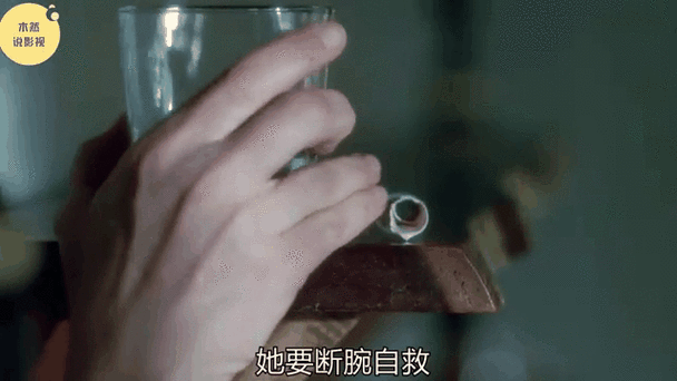 久久专区av的相关介绍