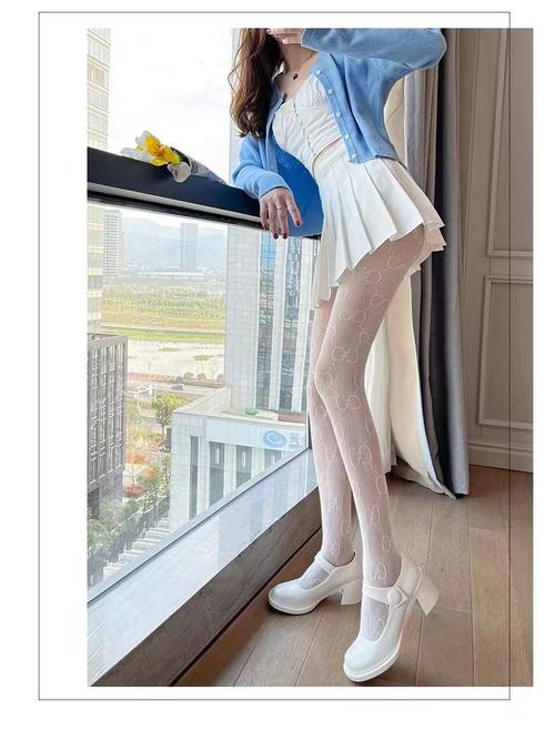 操老师影院的相关介绍