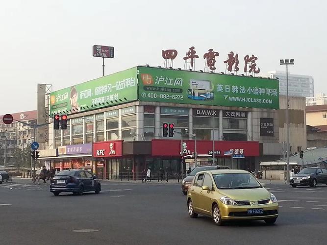 少妇蜜臀白浆av的相关介绍
