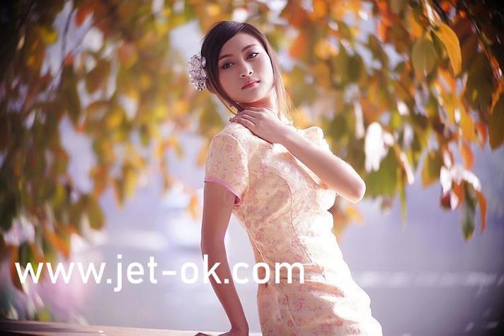 人妻裸体按摩电影的相关介绍
