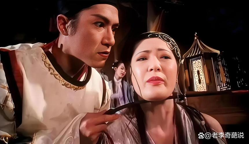 亲嘴一边揉一边往下摸的相关介绍