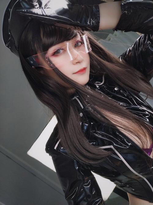 桃运av肉射少妇的相关介绍