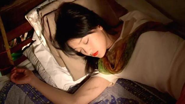 女人18毛片a的相关介绍
