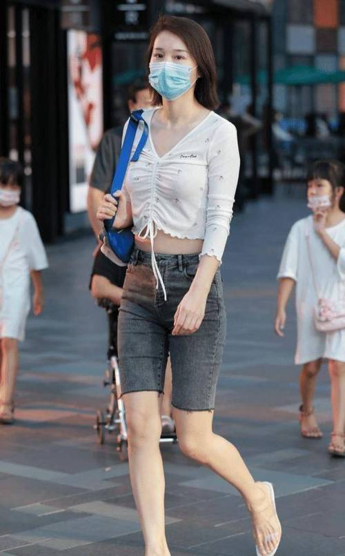 俄罗斯老人毛片的相关介绍