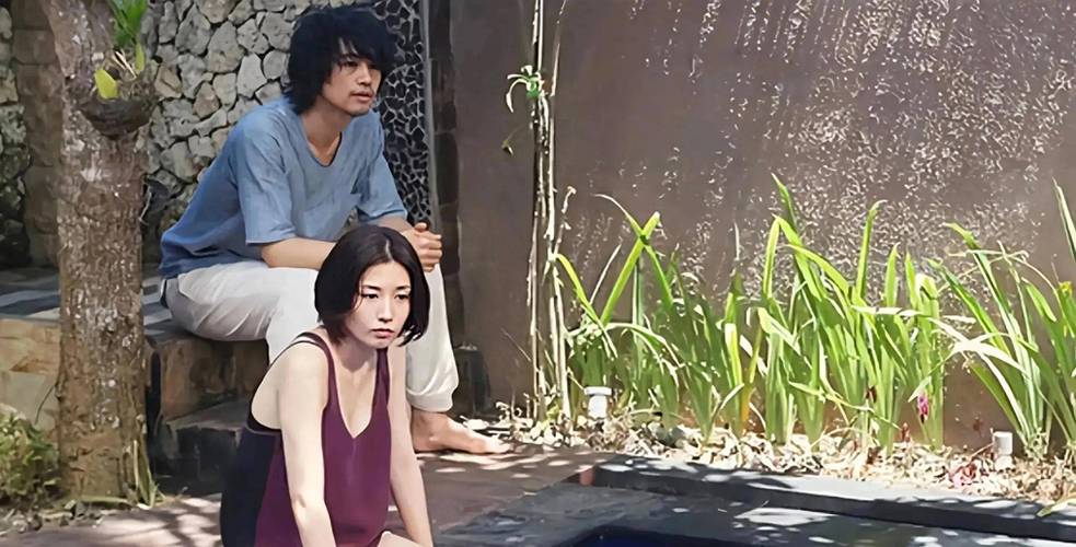 欧美一区二区三区精华液的相关介绍