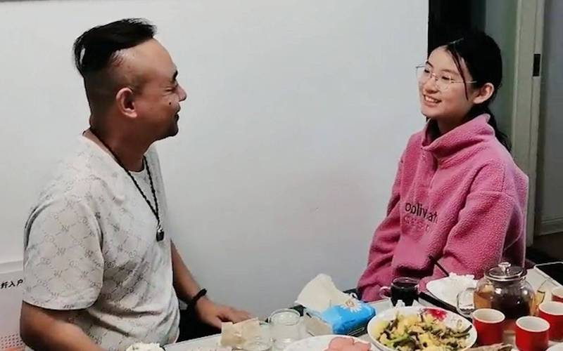 电影院小孩要买票吗的相关介绍