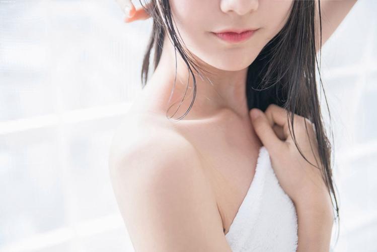 王爷双性挨脔日常h的相关介绍