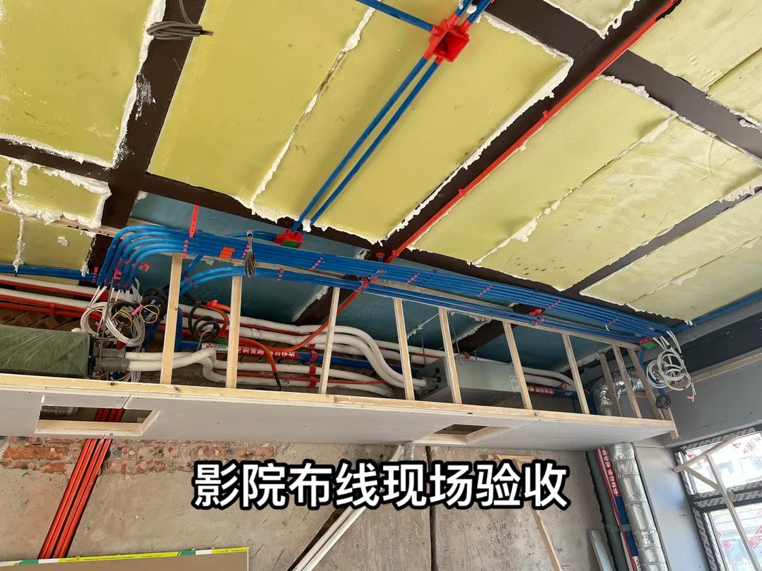 猛操美女教师的相关介绍