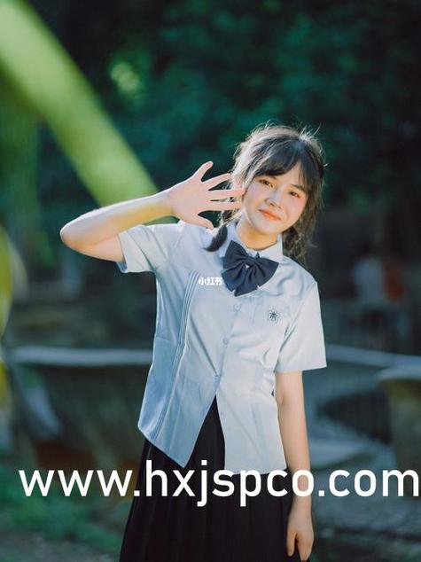 亚洲女少妇一区二区的相关介绍