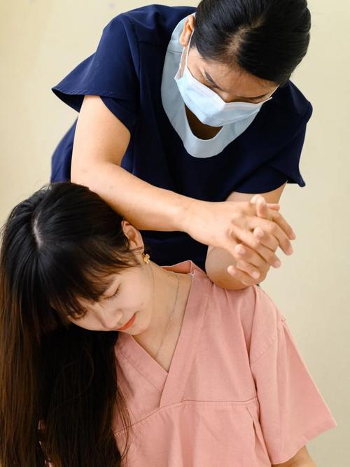 少妇极品熟妇人妻高清的相关介绍