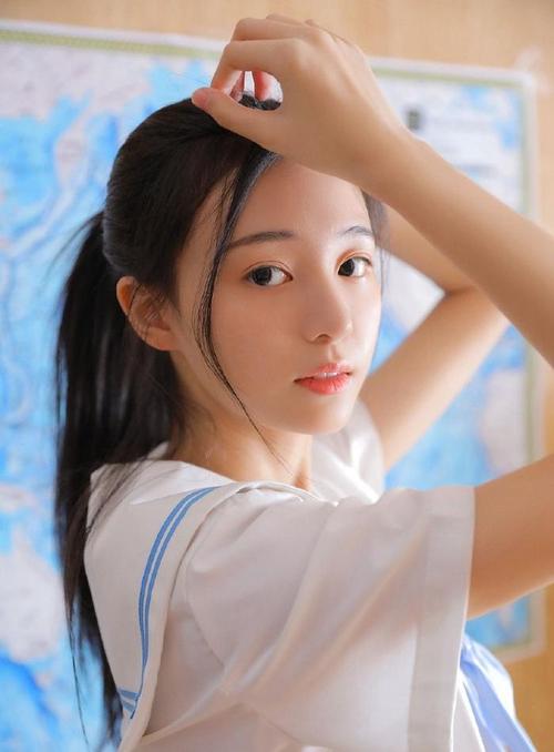 巨乳人妻高潮的相关介绍