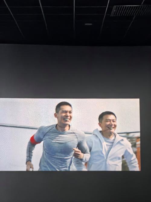 女老师啪啪啪的相关介绍