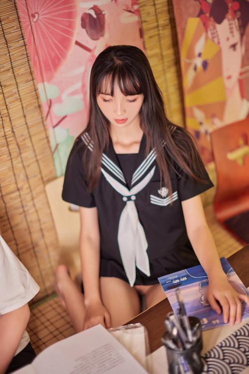 天天摸天天干天天日少妇av的相关介绍