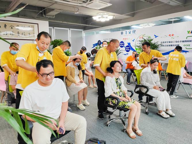 非常骚的少妇av的相关介绍