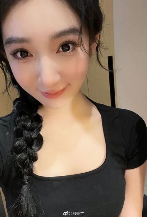 夫妻看的黄色录像的相关介绍