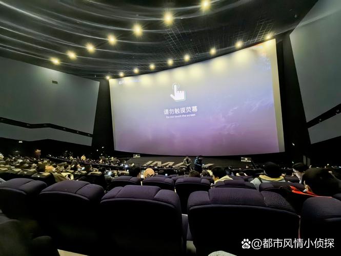 我操了美女老师的相关介绍