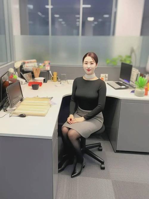 偷拍中国少妇的相关介绍